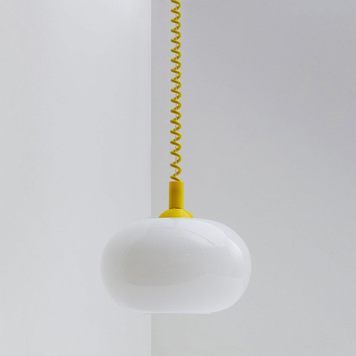 SpringGlow Macaron Pendelleuchte | Farbige Beleuchtung | Modernes Design | Stilvolle Innenräume