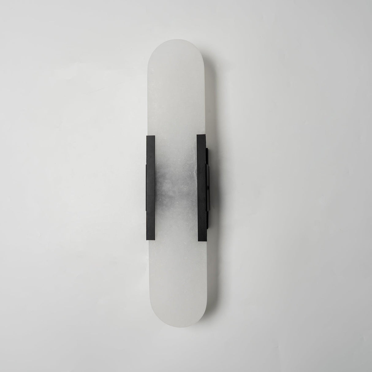 LumaSerene Langgestreckte Alabaster Wandleuchte | Modernes Design | Elegante Beleuchtung | Energieeffizient