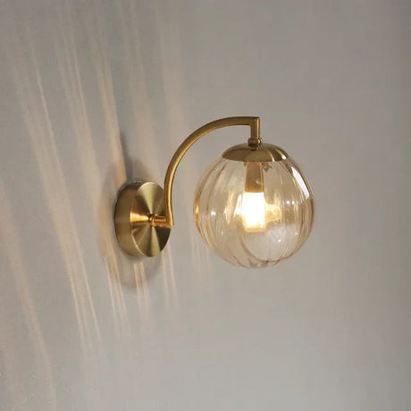 CrystalLux Moderne Glas Wandlampe | Elegante Applikation | Stilvolle Wandbeleuchtung für Zuhause