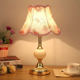NordicVintage Tischlampe im nordischen Vintage-Stil | Retro Design | Stimmungslicht für Zuhause