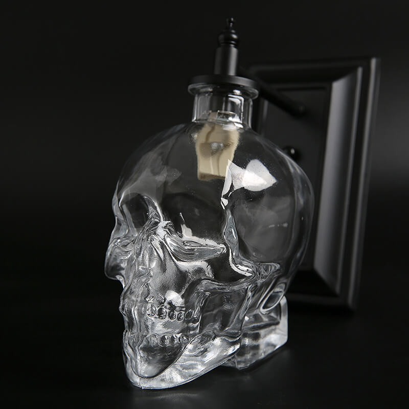 ShadowGlow Schädel-Wandleuchte | Glasdesign | 1-flammige Wandlampe | Stilvolle Beleuchtung