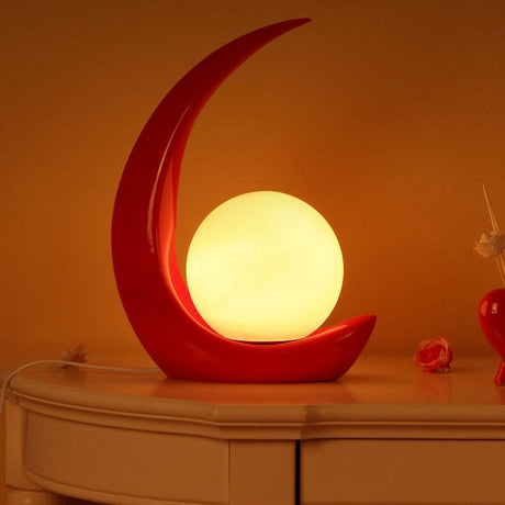 Lunovia LED Tischlampe mit Halbmond-Design | Kreatives Dekolicht | Dimmbar & Vielseitig