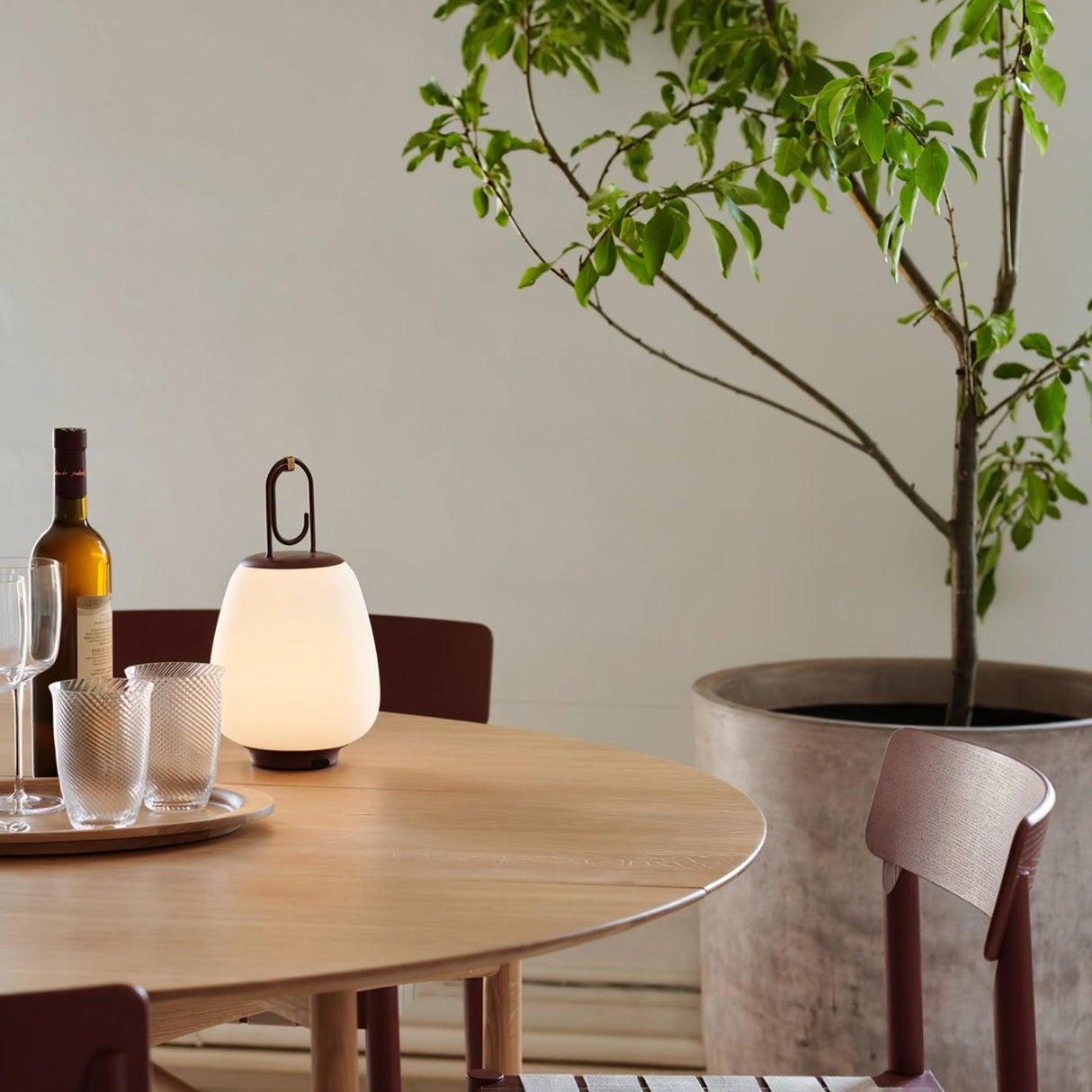 GlowMate Tragbare Laterne Tischlampe | Eingebaute Batterie | LED Licht | Warmes & Kühles Licht | Perfekte Stimmungsbeleuchtung