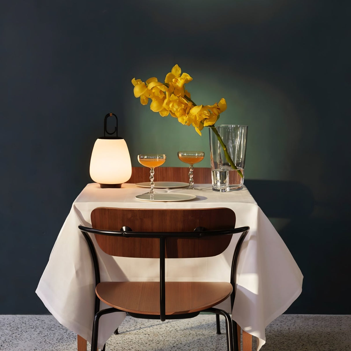 GlowMate Tragbare Laterne Tischlampe | Eingebaute Batterie | LED Licht | Warmes & Kühles Licht | Perfekte Stimmungsbeleuchtung