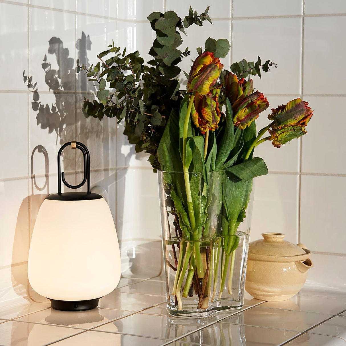 GlowMate Tragbare Laterne Tischlampe | Eingebaute Batterie | LED Licht | Warmes & Kühles Licht | Perfekte Stimmungsbeleuchtung