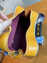 GuitarHero Vintage Retro Gitarren-Crossbody-Tasche | Rockiger Look | Modische Umhängetasche