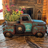 RustyTruck Vintage Pflanztopf | Nostalgischer Retro-Truck | Dekoratives Pflanzgefäß | Rustikales Gartendekor