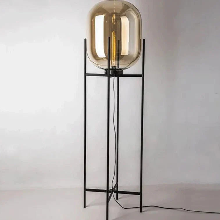 LumenCognac Glas Stehlampe | Elegantes Design | Amber oder Grau | Dimmbares Licht für Stilvolles Wohnen