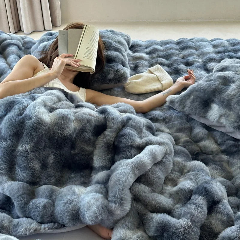 VelvetWarm Kuscheldecke aus Velours | Extra Dick | Für gemütliche Winterabende | Verschiedene Größen