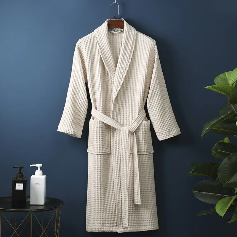 CozyCotton Premium Bademantel aus Baumwolle | Weich & Atmungsaktiv | Perfekt für Herren & Damen | Mit Taschen