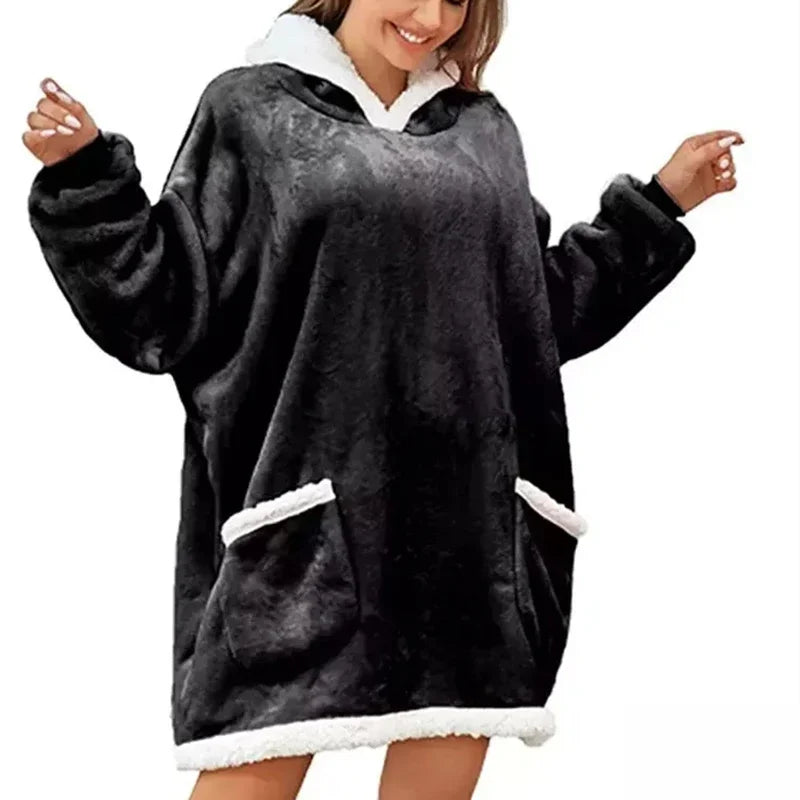 PlushWrap Riesiger Fleece-Pullover | Gemütlich & Warm | Perfekt für Zuhause & Outdoor | In vielen Farben erhältlich