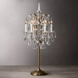 CrystalCrown Vintage Tischlampe mit Kandelaber-Design | Kristallverzierung | Eisenfuß | Deko für Schlafzimmer & Wohnzimmer