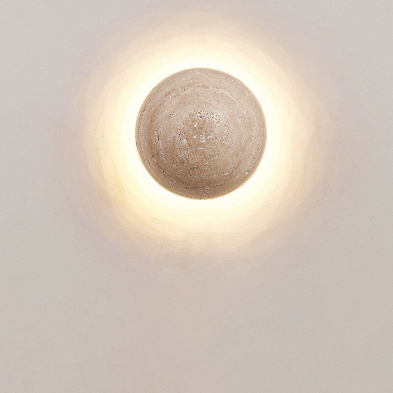 WabiGlow Minimalistische LED Wandleuchte | Runder Travertin | Japanisches Wabi-Sabi Design | Warmes Licht | Dekorative Beleuchtung