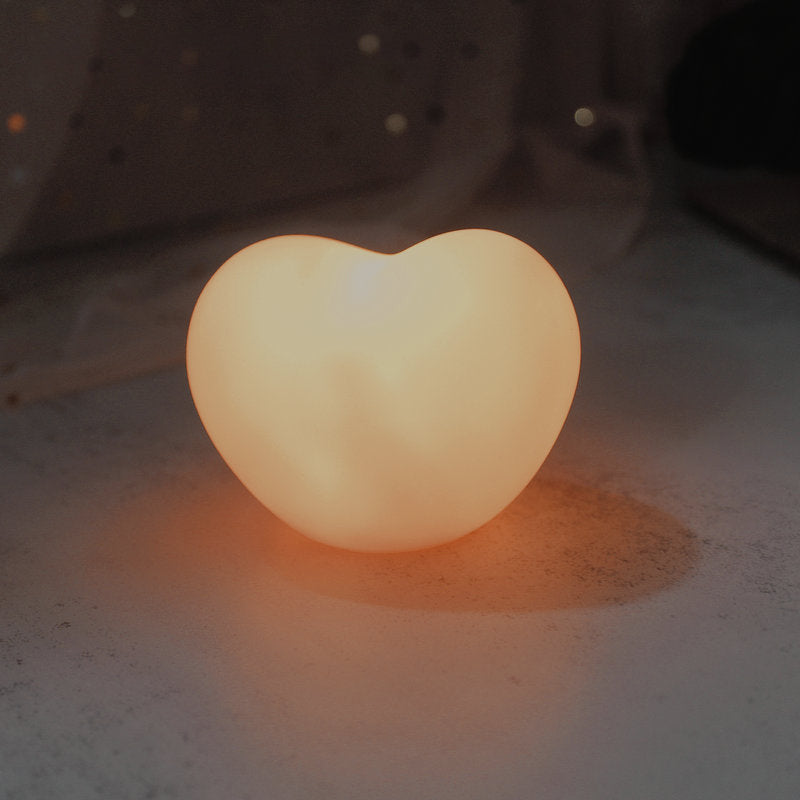 LuvSphere Silikon LED Nachtlicht | Herzförmiges Design | Tischlampe | Warmes Stimmungslicht | Dekorativ
