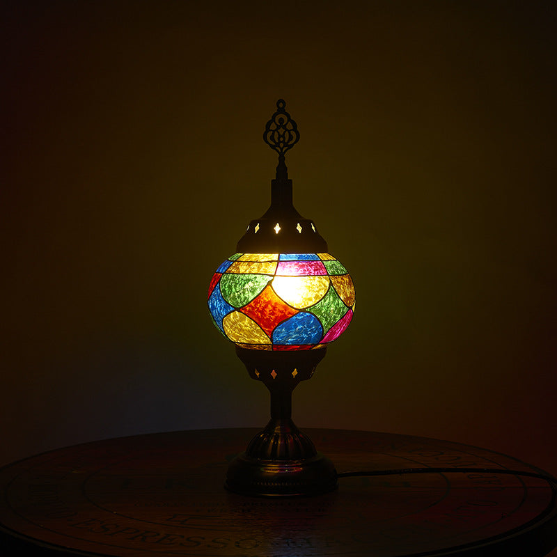 Glomera Tiffany Tischlampe | Ovales Design | Romantische Beleuchtung | Für Schlafzimmer & Wohnräume