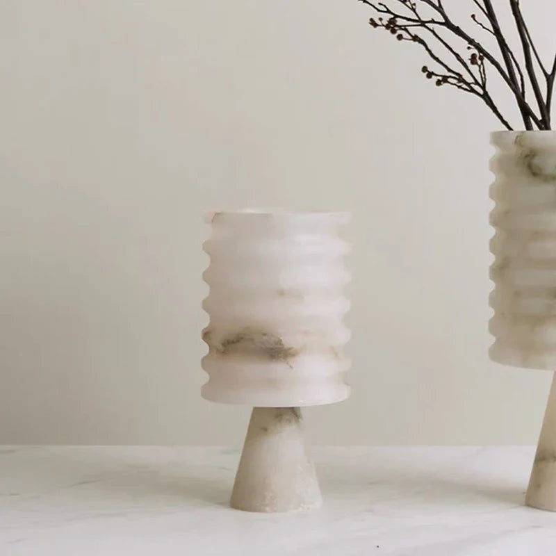 EleganceOnyx Weißer Onyx-Blumenvase | Luxuriöse Dekoration | Perfekt für Zuhause & Büro