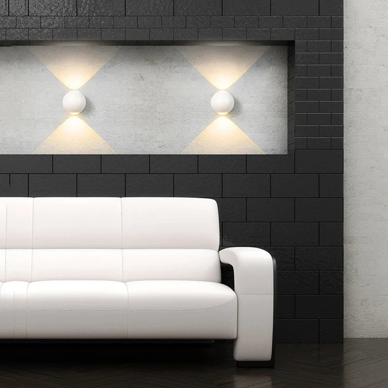OrbLuxe Aluminium Kugelform Wandleuchte | LED Beleuchtung | Modernes Design | Dimmbar | Wanddeko