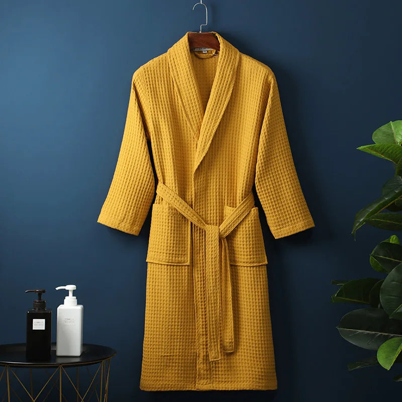 CozyCotton Premium Bademantel aus Baumwolle | Weich & Atmungsaktiv | Perfekt für Herren & Damen | Mit Taschen