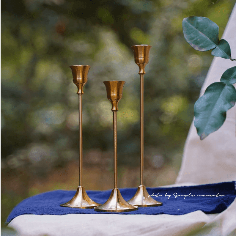 LuxeCandle Bronze Kerzenhalter im klassischen Design | Stabkerzenhalter | Elegante Tischdekoration