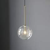 VioraGlobe Nordic Glas Pendelleuchte | Kugelform | Elegantes Design | Perfekt für Esszimmer & Wohnzimmer