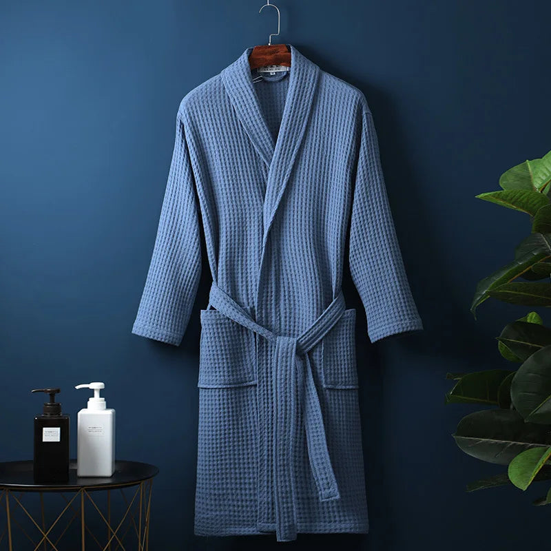 CozyCotton Premium Bademantel aus Baumwolle | Weich & Atmungsaktiv | Perfekt für Herren & Damen | Mit Taschen