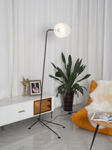 IllustraNova Stehleuchte | Skulpturales Design | Modernes Wohnambiente | Premium Raumlicht