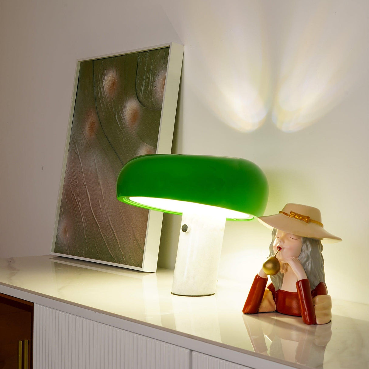 MarbleGlow Design Tischlampe | Marmor-Dekoration | LED-Licht | Elegante Beleuchtung für Zuhause