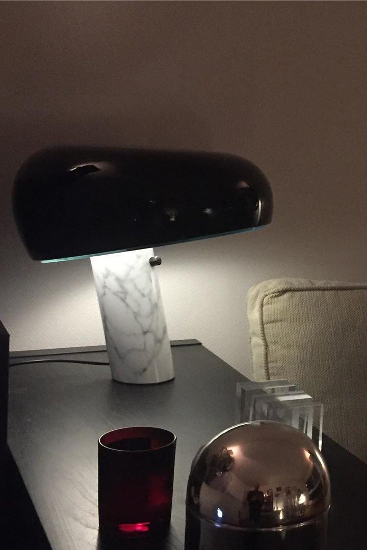 MarbleGlow Design Tischlampe | Marmor-Dekoration | LED-Licht | Elegante Beleuchtung für Zuhause