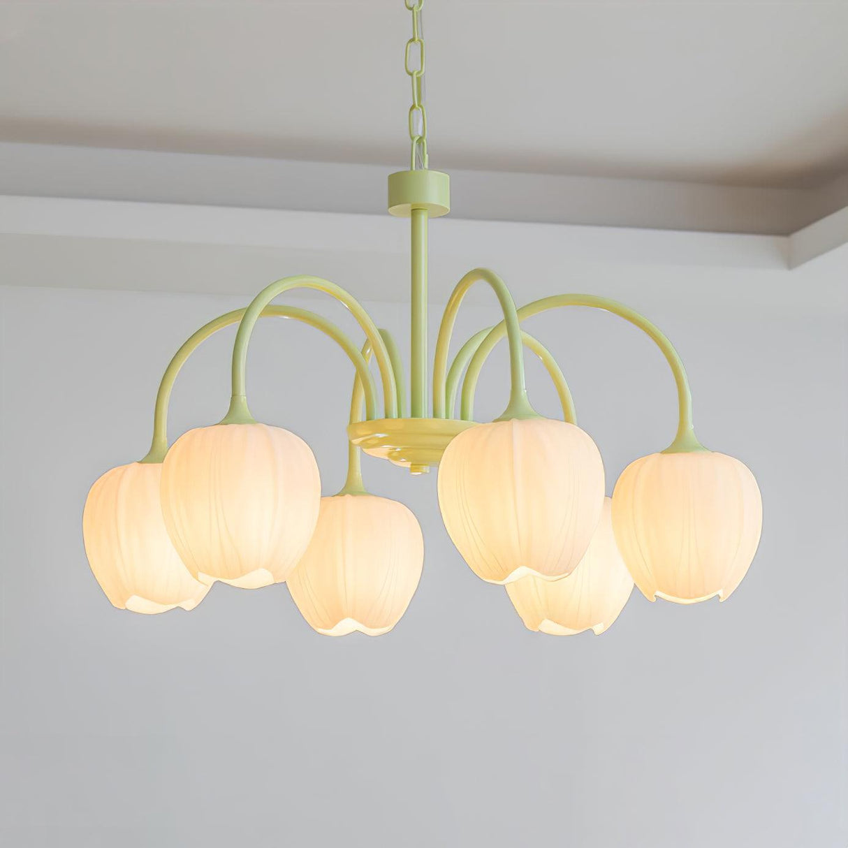 MatchaBloom Tulpen-Kronleuchter | Elegantes Design | Hochwertiges Glas | Perfekt für Esszimmer & Wohnzimmer