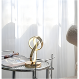 LuxeLoop Möbius-Ring LED Tischlampe | Luxus Leselampe | Modernes Design | Elegante Wohnraumbeleuchtung