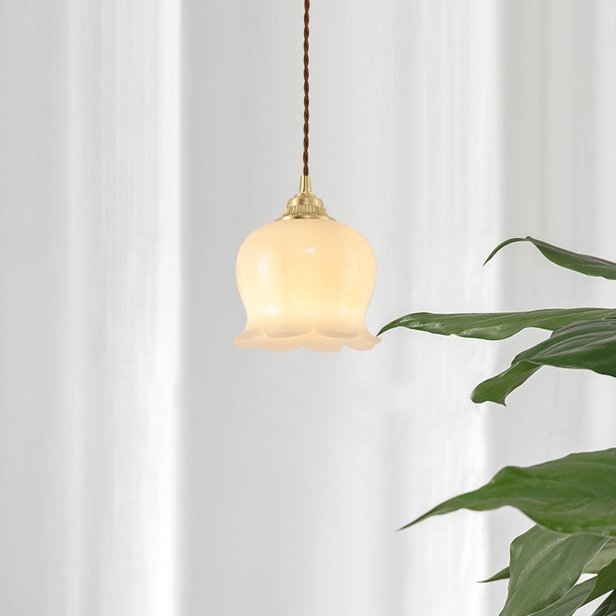 Bloomelia Talblume Pendelleuchte | Blütenförmiges Design | Elegante Beleuchtung für Zuhause
