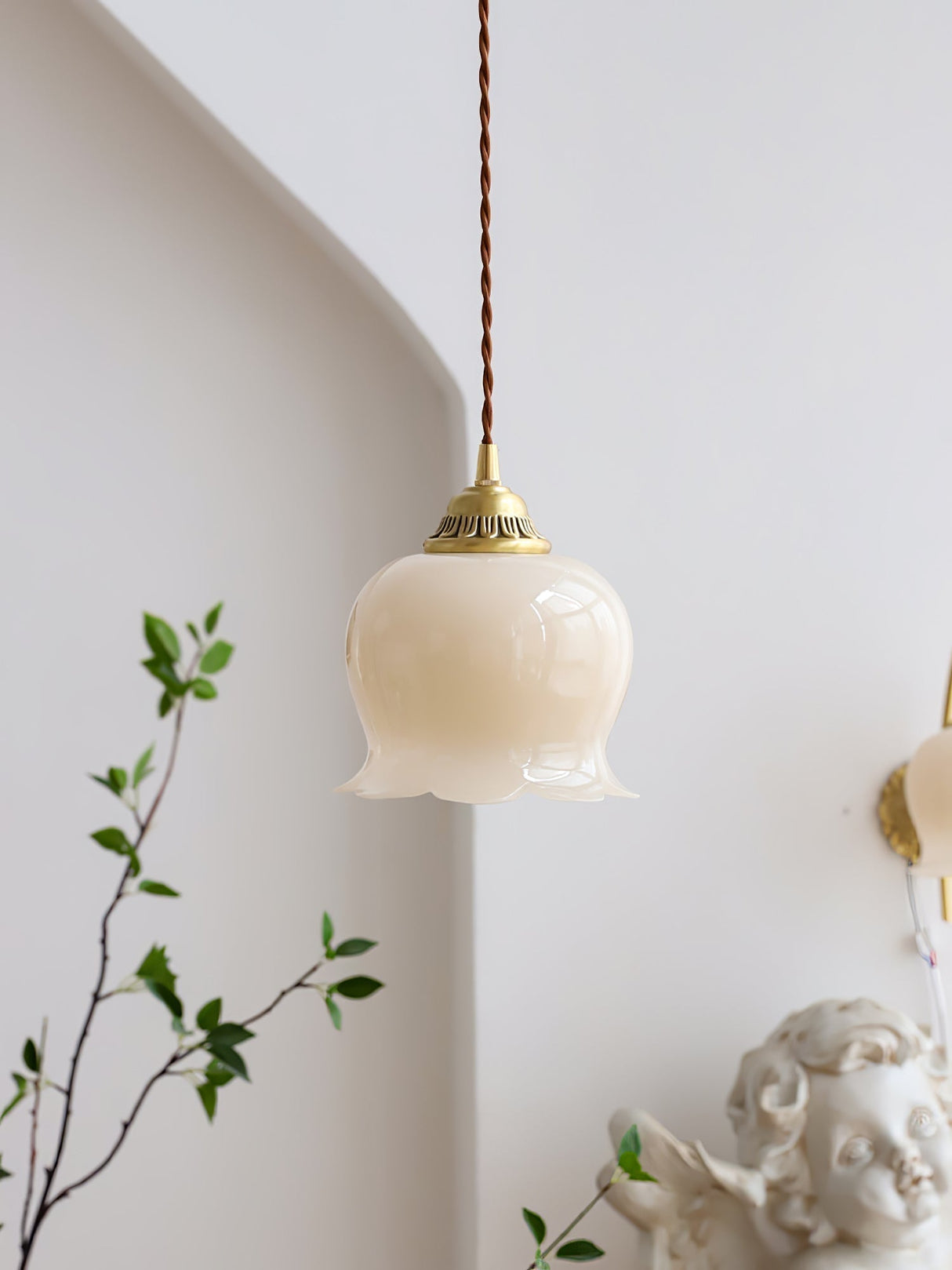 Bloomelia Talblume Pendelleuchte | Blütenförmiges Design | Elegante Beleuchtung für Zuhause