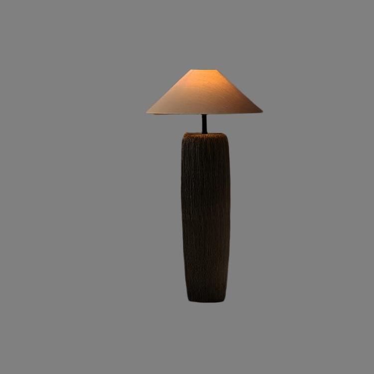 RusticAura Stehlampe aus erodiertem Holz | Natürlicher Stil | Perfekt für Wohnzimmer & Schlafzimmer | LED-kompatibel