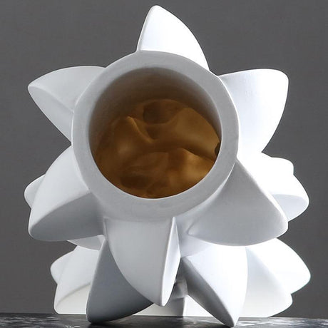 PetalForm Künstlerische Blumenvasen | Abstraktes Design | Handgefertigte Keramikvasen | Stilvolle Deko für Zuhause