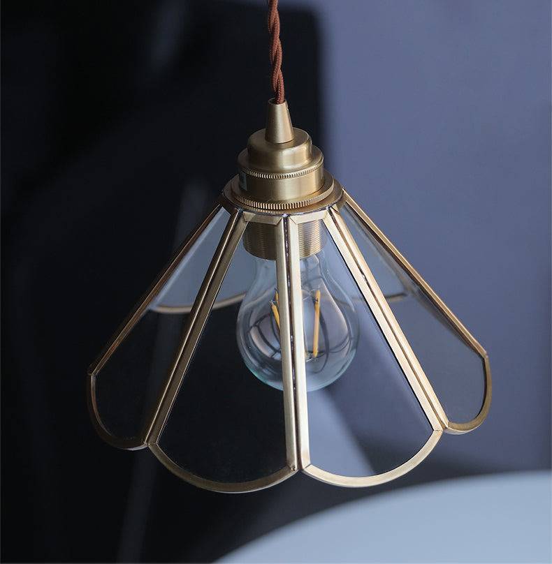 Brassoria Messing Glas Pendelleuchte | Elegantes Design | Dimmbar | Hochwertige Beleuchtung für Esszimmer & Wohnzimmer