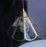 Brassoria Messing Glas Pendelleuchte | Elegantes Design | Dimmbar | Hochwertige Beleuchtung für Esszimmer & Wohnzimmer
