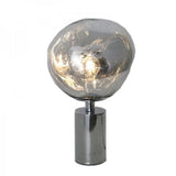 Meltique Moderne LED-Tischlampe | Elegantes Schmelzdesign | Stimmungslicht für Wohn- & Schlafzimmer | In Gold, Chrom & Rot erhältlich