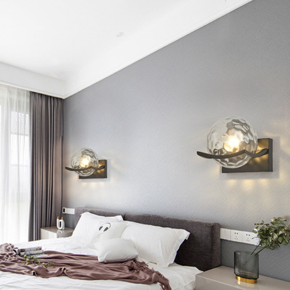LumiGlide Moderne LED-Wandleuchte Glas | Elegantes Design | Warmweißes Licht | Perfekt für Innenräume