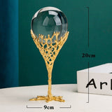 CrystalGlobe Eleganter Kristall-Glasball | Dekorationsobjekt mit filigranen Mustern