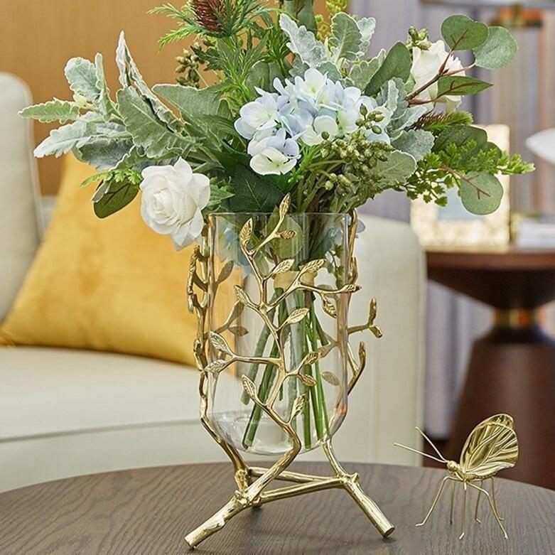 GoldenAura Blättervase | Goldene Deko-Vase | Handgefertigte Keramikvase | Elegantes Wohnaccessoire