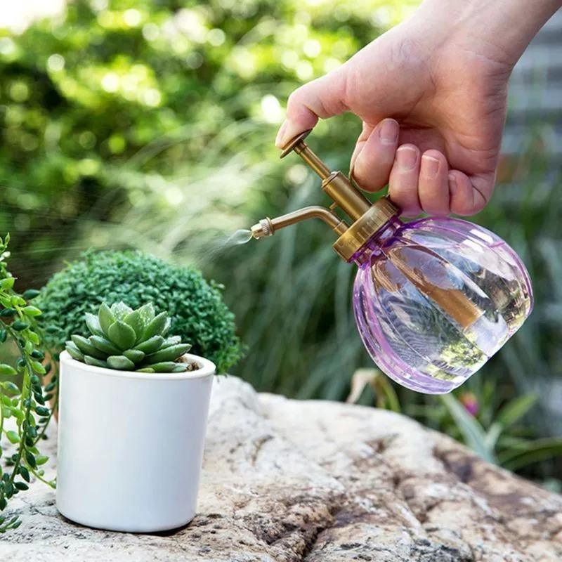 SprayBloom Pflanzensprüher in leuchtenden Farben | Stylische Sprühflasche für Pflanzenpflege | Ideal für Zimmerpflanzen