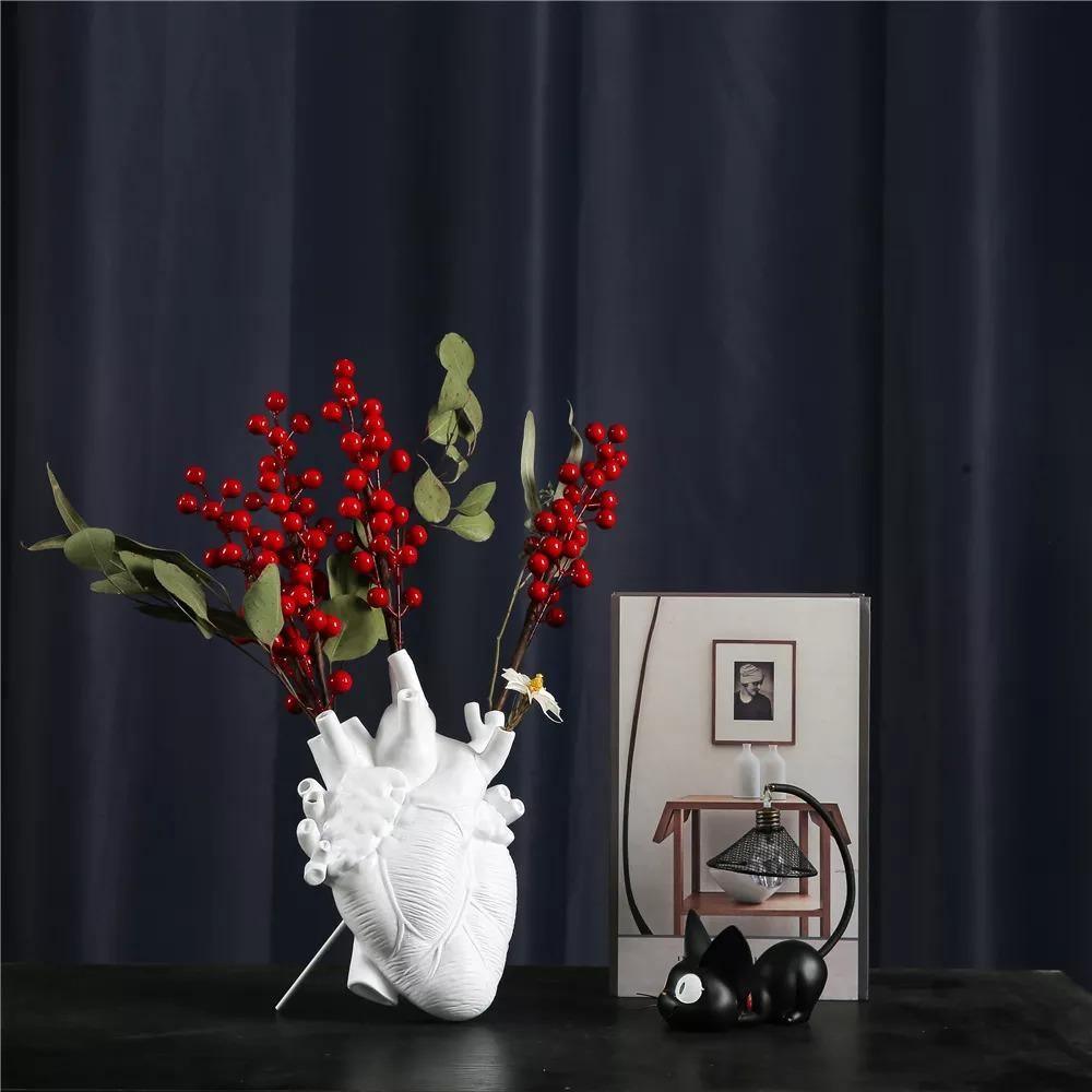 HeartSoul Herzförmige Keramikvase | Anatomisches Design | Dekovase für Zuhause | Stilvolle Blumenvase