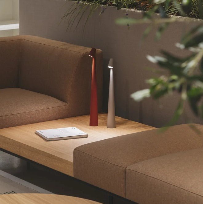 LuminoLite Tragbare LED Tischleuchte | Kabellose Stimmungs- und Leselampe | Perfekt für Innen und Außen | Deko für Zuhause und Büro