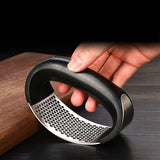 GarliPress Edelstahl Knoblauchpresse | Robustes Design | Effizient & Pflegeleicht
