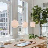 LunaNord Skandinavische Opalglas-Pendelleuchte | Minimalistisch & Modern | Elegante Beleuchtung für Zuhause