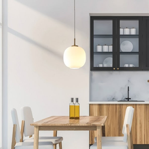 LunaNord Skandinavische Opalglas-Pendelleuchte | Minimalistisch & Modern | Elegante Beleuchtung für Zuhause