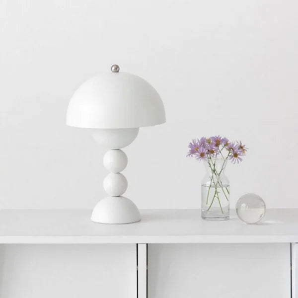 LumiBloom Nordische LED Tischlampe | Tragbar | Buntes Design | Stimmungsvolle Beleuchtung