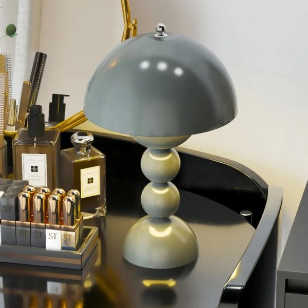 LumiBloom Nordische LED Tischlampe | Tragbar | Buntes Design | Stimmungsvolle Beleuchtung