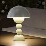 LumiBloom Nordische LED Tischlampe | Tragbar | Buntes Design | Stimmungsvolle Beleuchtung
