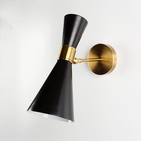 Illustra Moderne, verstellbare Wandleuchte | Minimalistisches Design | Perfekt als Leselampe & Nachttischlicht